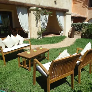 https://residence-perlacea.in-sardinia.net
